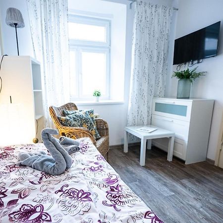 Apartmany Lanna Ceske Budejovice Bagian luar foto