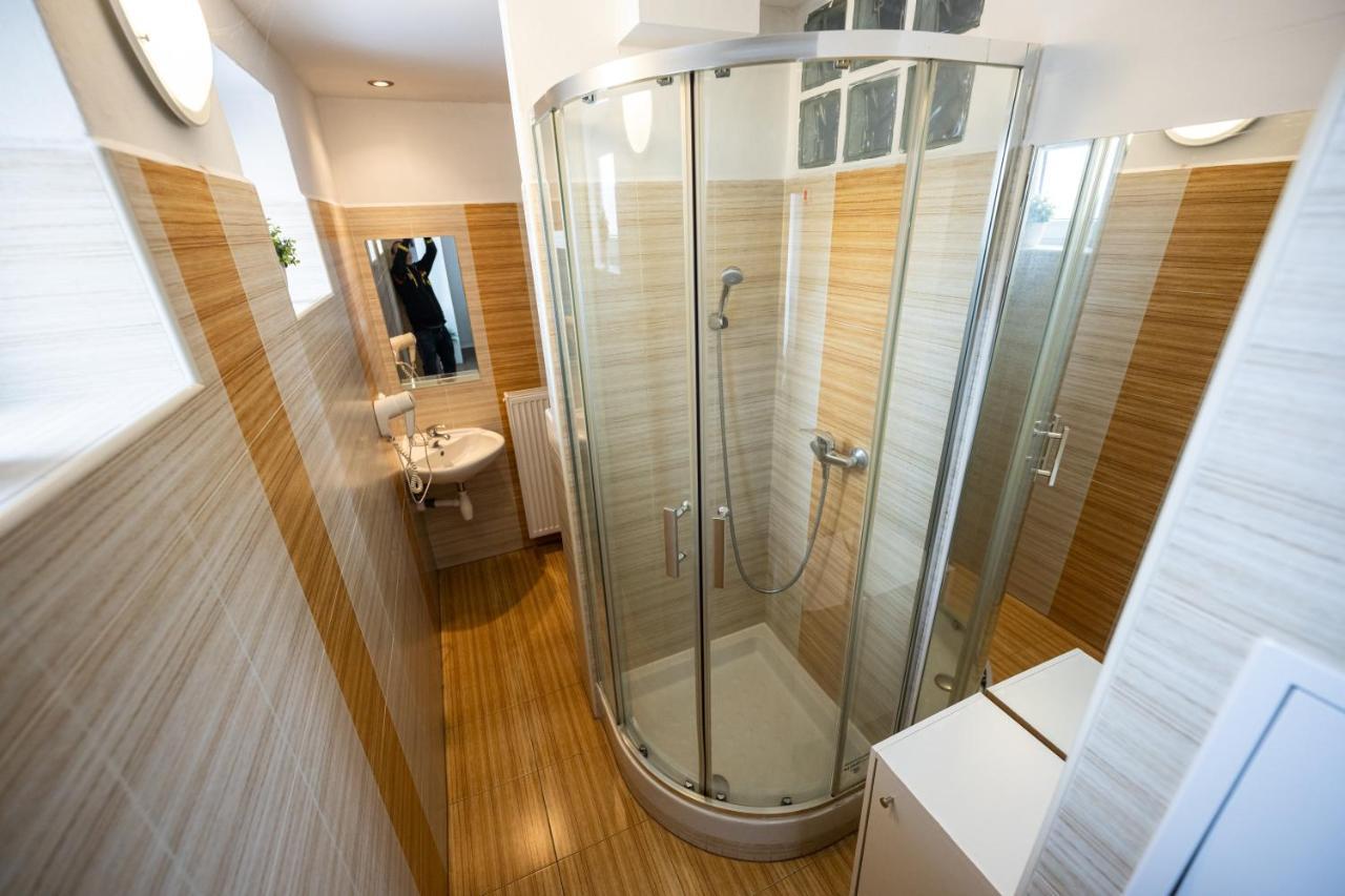 Apartmany Lanna Ceske Budejovice Bagian luar foto